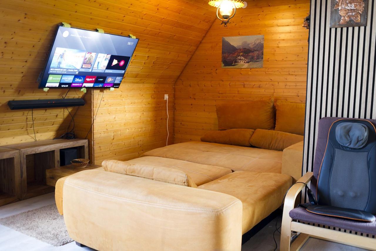 71 Square Meters In Schwarzwald With Beautiful Mountain View, Free Wifi Apartment